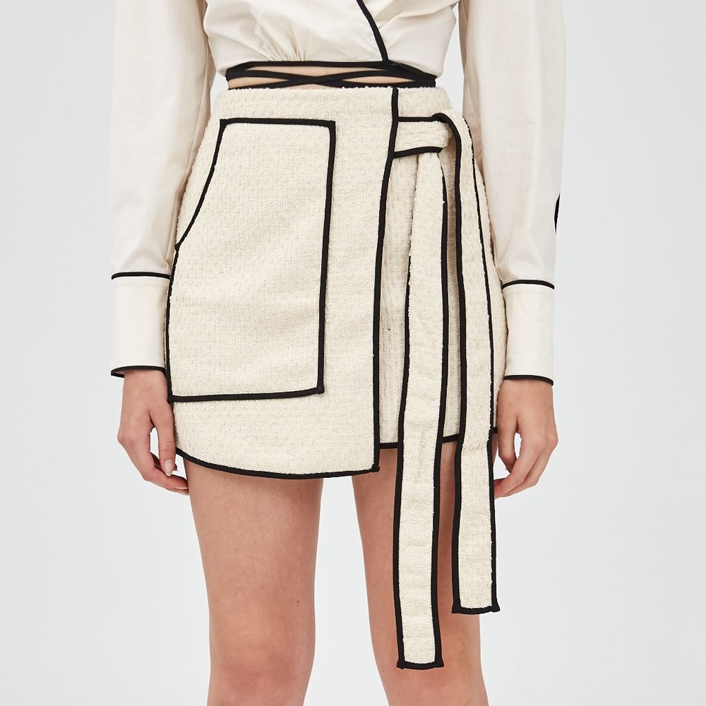 LAST 1! NWT CMEO Collective Color Block Mini Skirt - Picture 2 of 4
